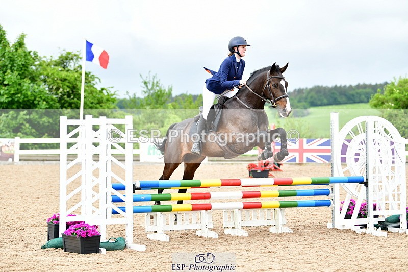 240526A-114615-07530 - Cls 31 85cm National Am Qualifier