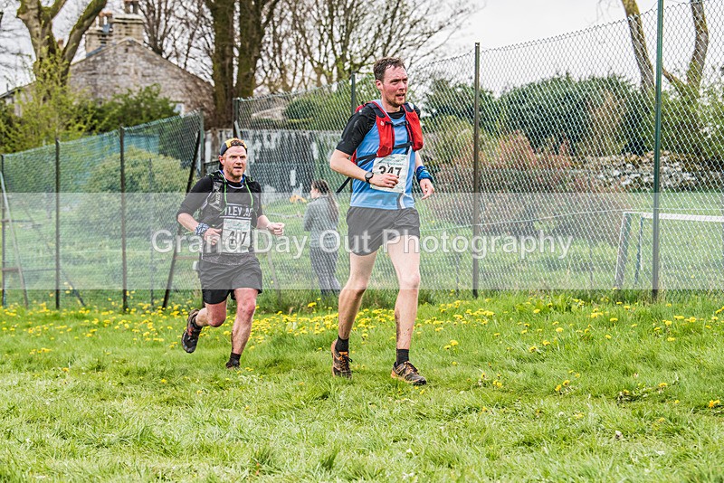 3 Peaks-2847 - The 3 Peaks Race - The Finish - Saturday 29th April 2023