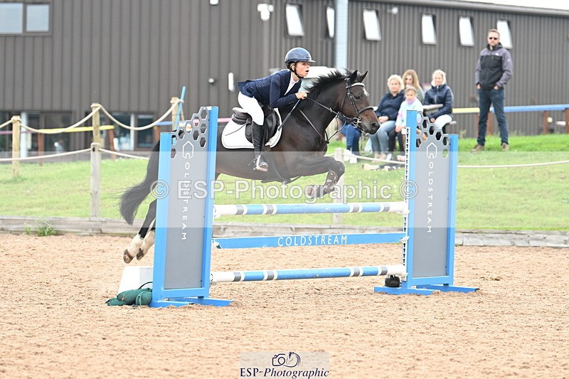 240907A-140317-02230 - Cls 4 Pony Big Team 95cm & 1.05m