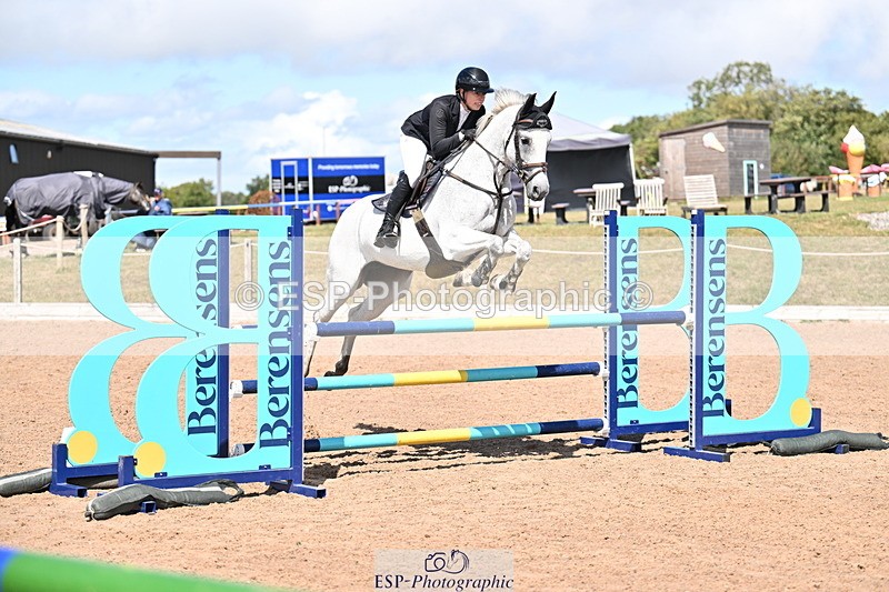 250827B-132721-00561 - Cls 4 Snr Newcomers 1.10m