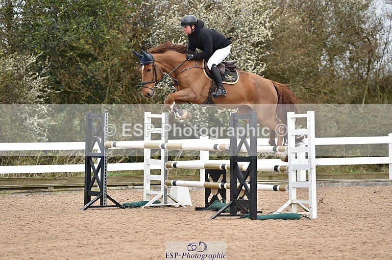 240327A-130552-00509 - Cls 4 Newcomers and 1.10m Open