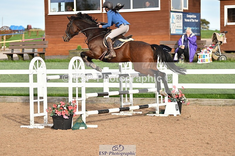 231015A-161756-09292 - Cls 27 1.10m Amateur Q 2nd R