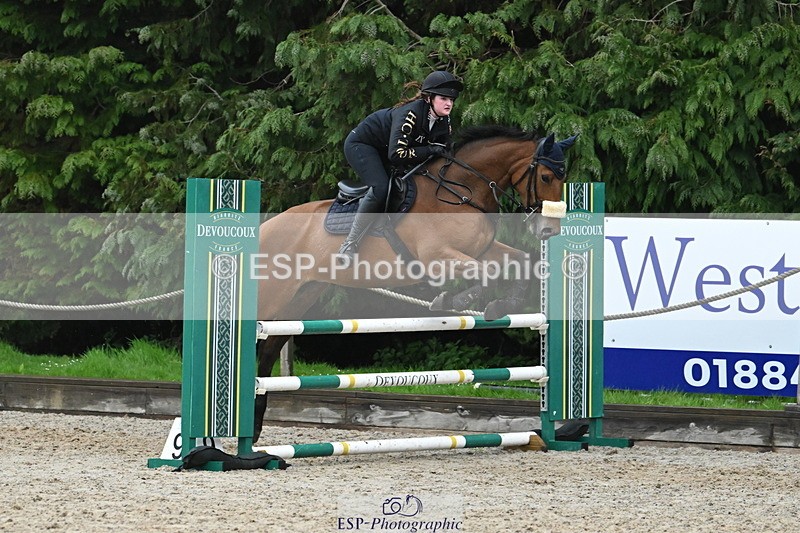 250418A-155218-01443 - UnAff 90cm