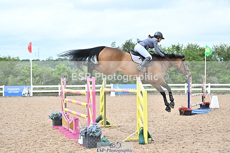 240523A-140536-02044 - Cls 5 National 1.30m