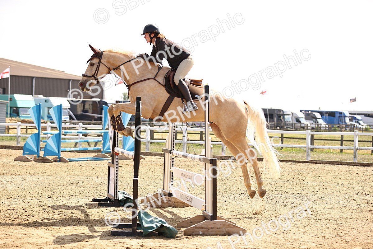 SBM_006717 - Class 12 - Amateur Championship Qualifier 1.05m