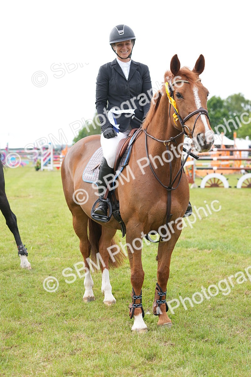 SBM_12366 - Class 205 - Tarmac Senior 1m Open