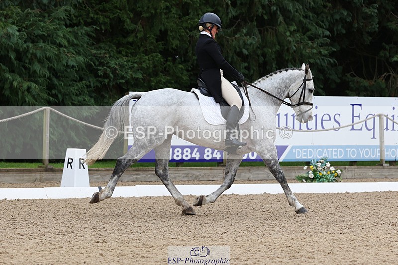 241024-103612-01421 - 212-Clare.Chamberlayne-STARLINER