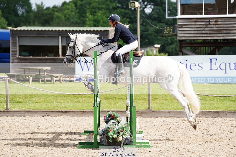 250613A-093120-01089 - Cls 9 85cm Amateur Quali