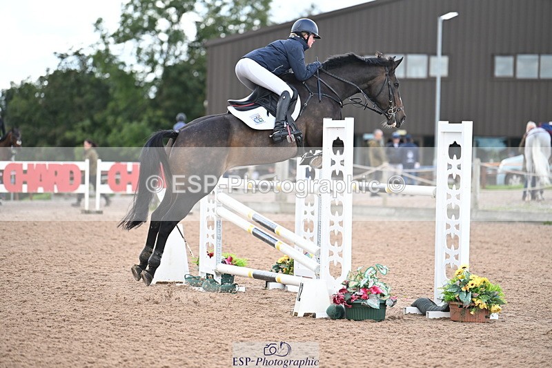 240912A-122751-01475 - Cls 3 Snr Foxhunter