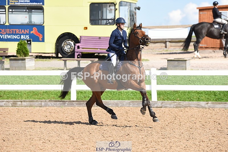 230915A-145754-00716 - Cls 12 1.05m Amateur Qualifier