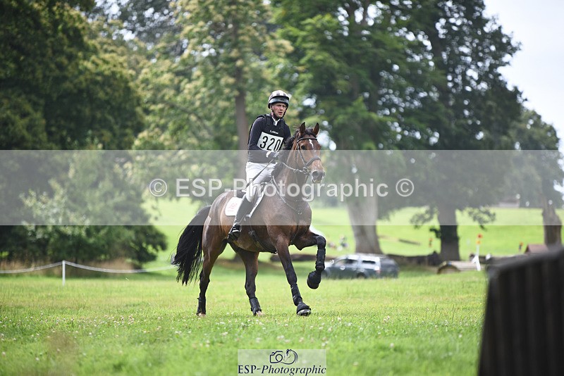 240804-122616-12680 - 320-Tom_Rowland-VICTOREMZ_MISSION