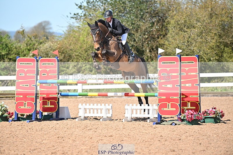 240420A-120159-10694 - Cls 15, 1 Star Bronze Tour 1.15m