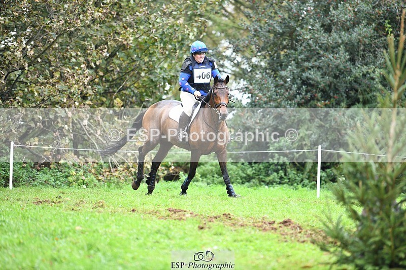 231021-123951-16833 - 406-BALLYCREEN.MILADY-Georgina.Brown-SC+XC