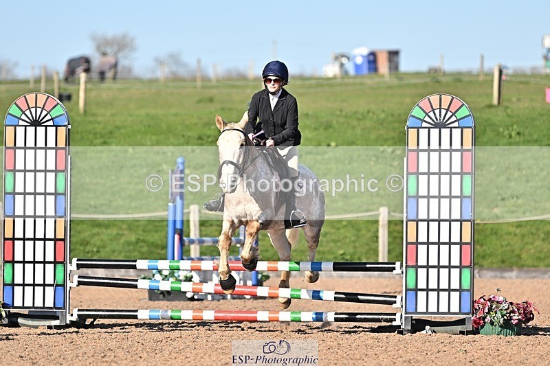 250401-171308-00310 - 70cm classes