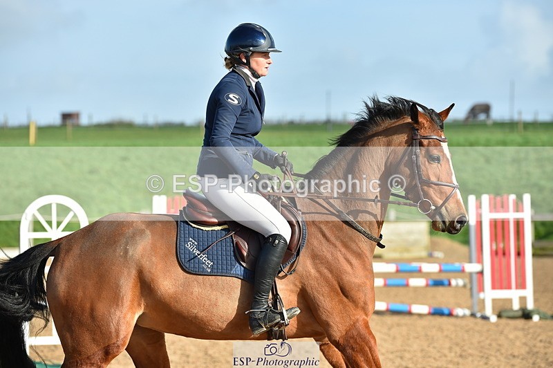 240210A-115024-00859 - Cls 19+20 Club and Schools 80cm