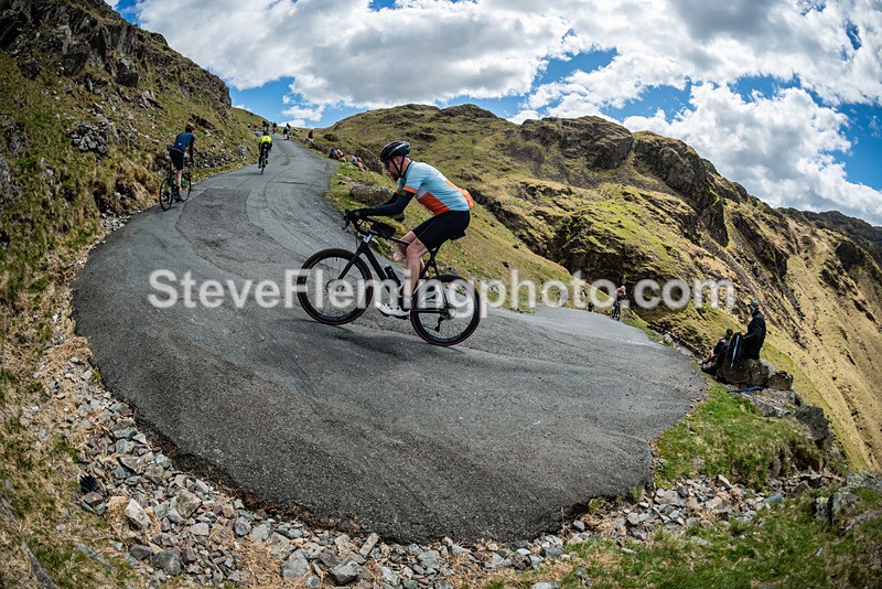 122037 - Hardknott Hairpin 12.00 - 13.00