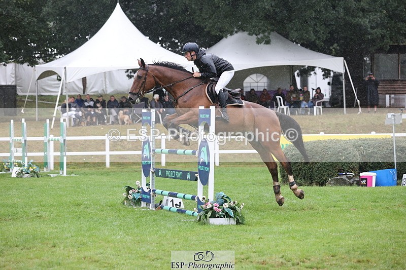 250830A-141417-06922 - Cls 16 Snr Newcomers and 1.10m Open