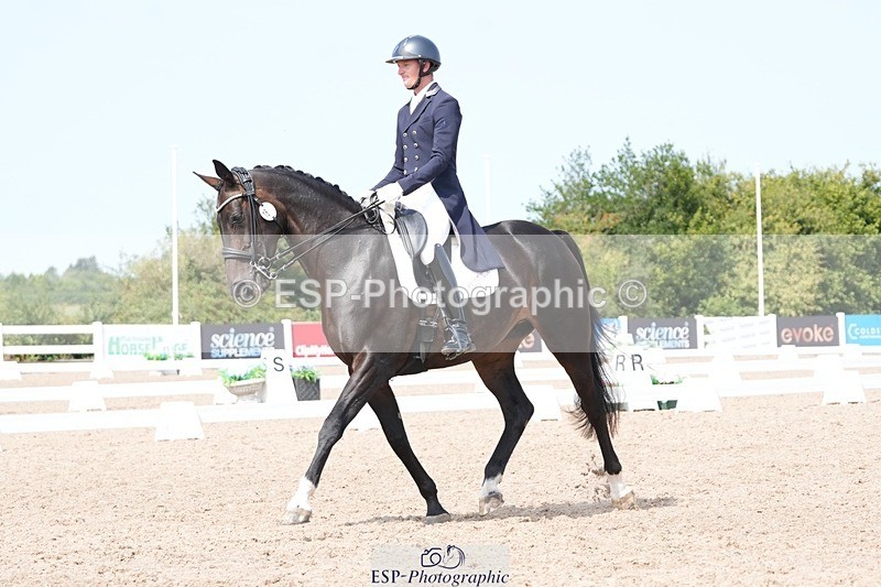 250815-124501-01058 - 016-Ben.JamesToto.light