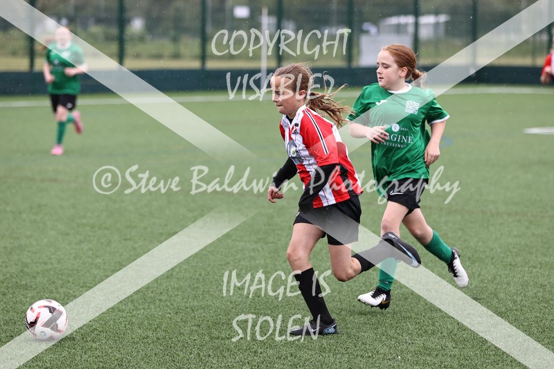 1DX31701 - Sat 6th U12 Girls
