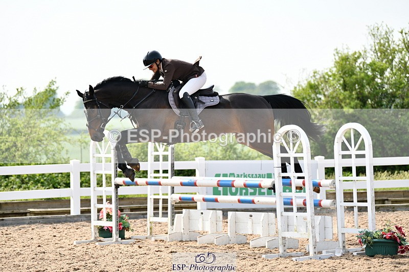 240511A-164345-15471 - Cls 26 Discovery and 1m Open