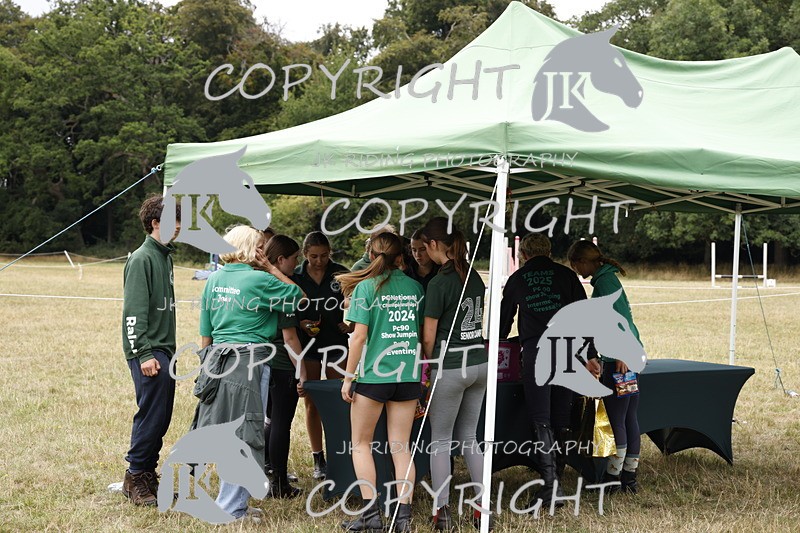 _R6A9174 - General Photos and Prize Giving
