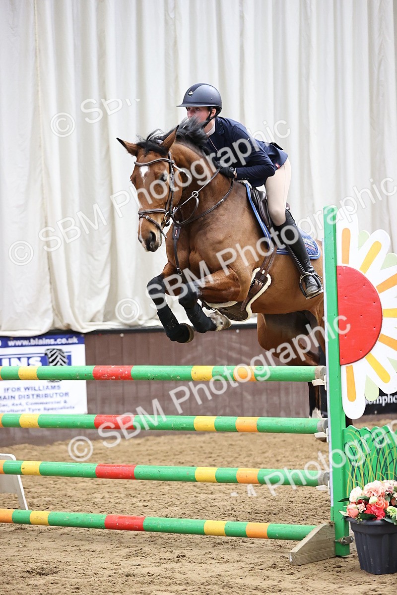 SBM_006243 - Class 16 - Senior Newcomers - 1.10m Open