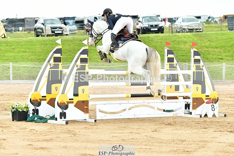 230720A-124113-02917 - Cls 33, 7 Yr Olds 1.30m