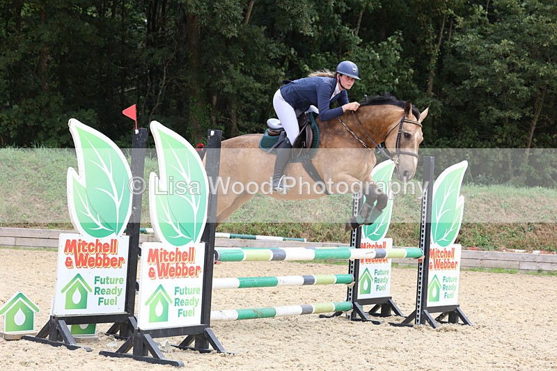 3E7A4872 - Class 4: Senior British Novice/90cm open