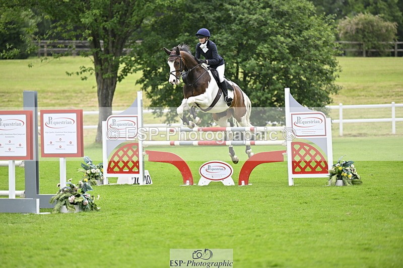 250613A-114249-00742 - Cls 2 Snr 1.15m Members Cup