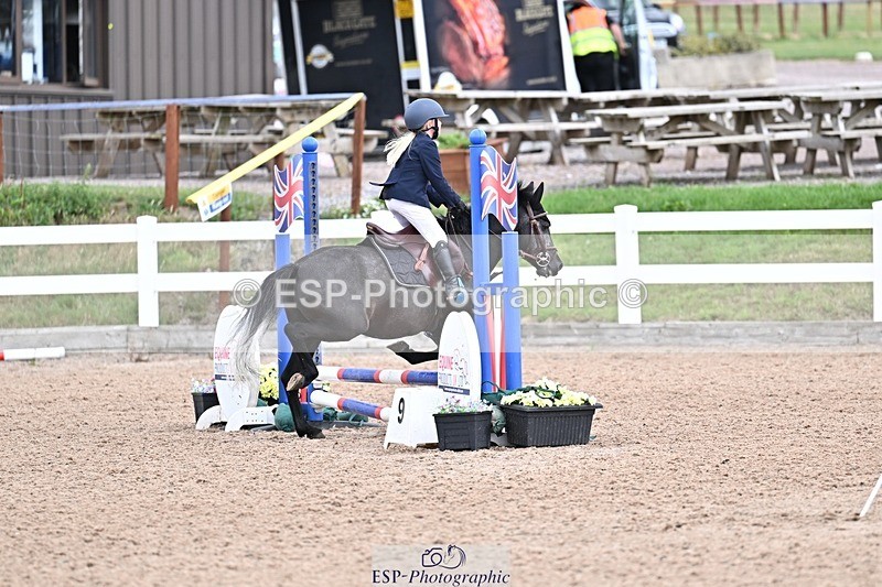 250729-143225-00011 - Clear Round and 60cm