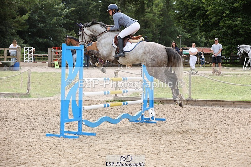 240711-154455-29105 - Cls 124 Foxhunter