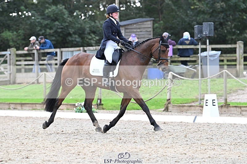 231019-151808-04439 - 062-CLASS.ROMANCE-Eleanor.Hope-DR