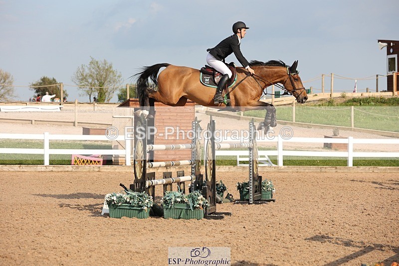 250509-174006-09400 - Cls 24 Snr Newcomers