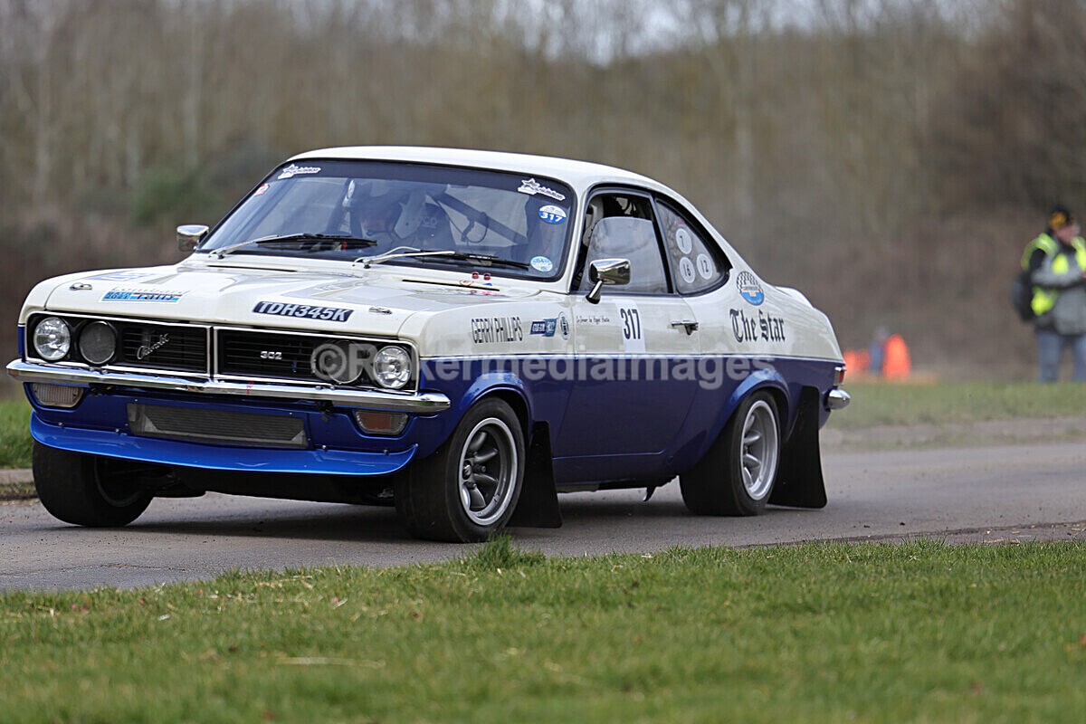 RETRO-468 - Race Retro