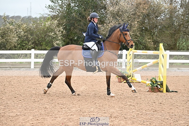 240406A-160930-04351 - Cls 17 National 1.30m Open