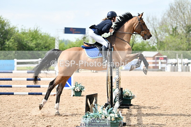 240512A-143100-19173 - Cls 42 85cm National Am Quali