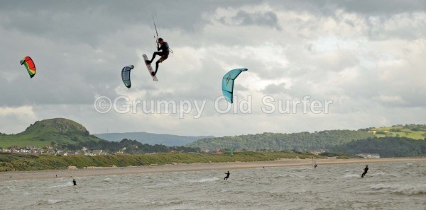 DSC_2152 - Kite surfers West Shore