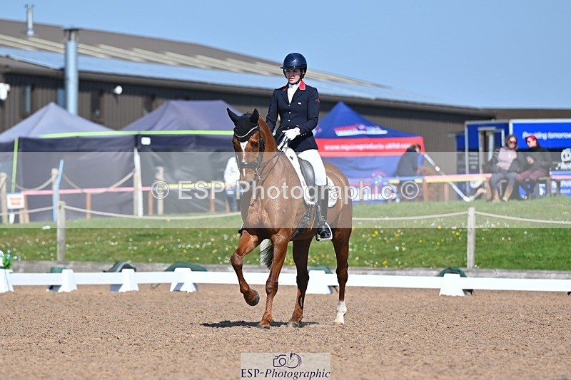 250405-104523-10011 - 120-Isabella.Caldwell-Don.Geniro