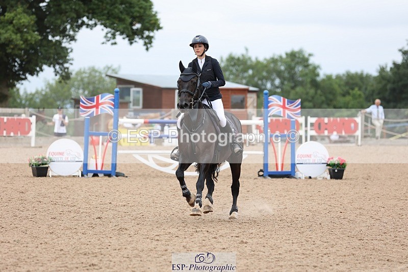 250629-132044-12093 - Cls 28 Pony Foxhunter Jump Offs & Presentations
