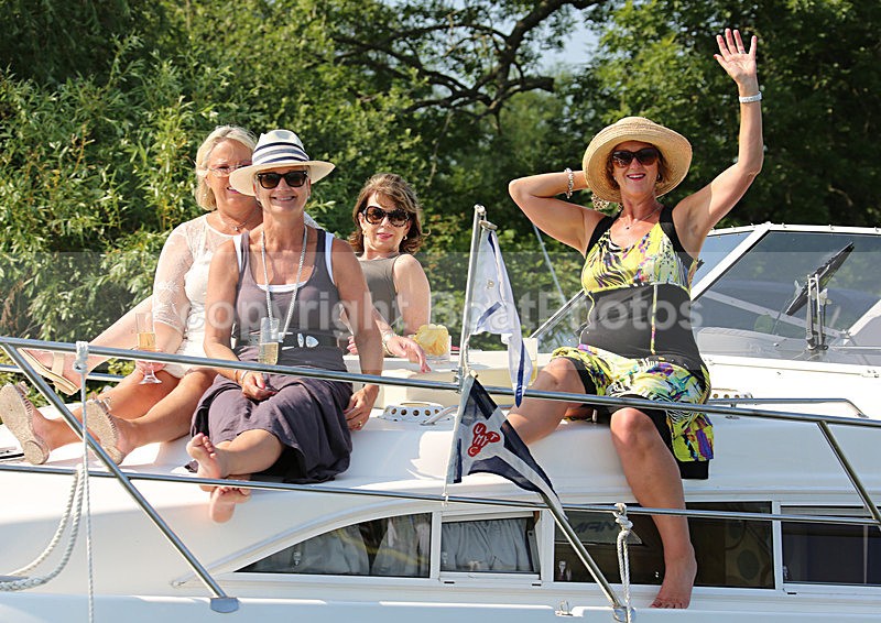 130706 SHIKARA TOO WT7A2241 - HENLEY ROYAL REGATTA - Saturday 6th July 2013