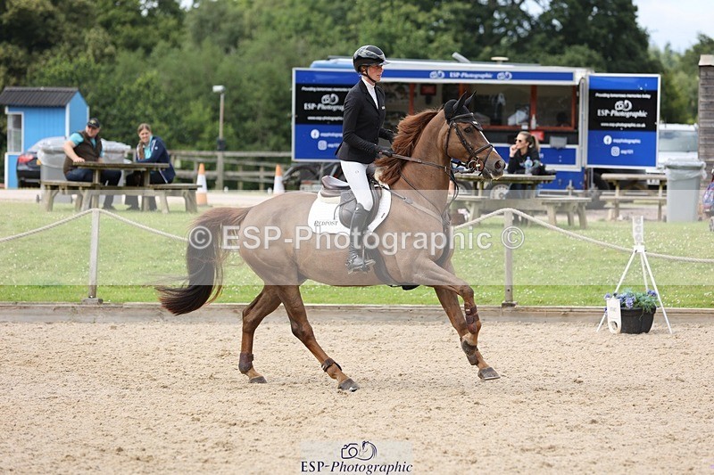 240711-155043-29121 - Cls 124 Foxhunter