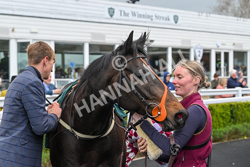 230425-Race 1-Birkenhead-9949 - Race 1