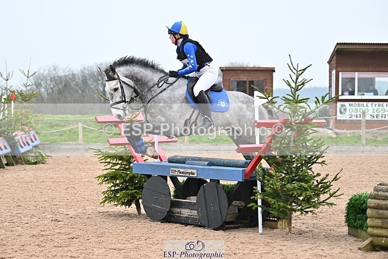 250118-135921-01384 - Cls 3A&B 90cm 13.20 to Coursewalk