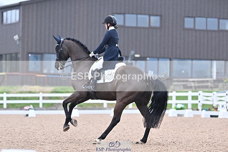 250214-124356-01608 - 177-Nynn.Puttisombat-Ivaro.I