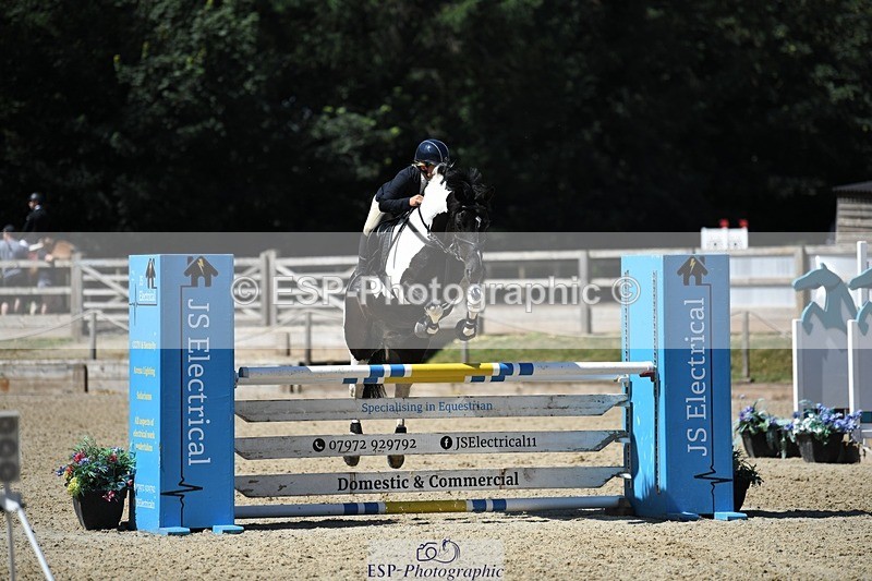 230707-111326-07167 - Cls 16 Newcomers & 1.10m Open