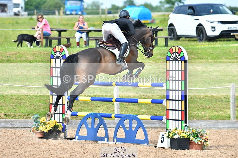 230609A-161133-01685 - Cls 6 National 1.40m