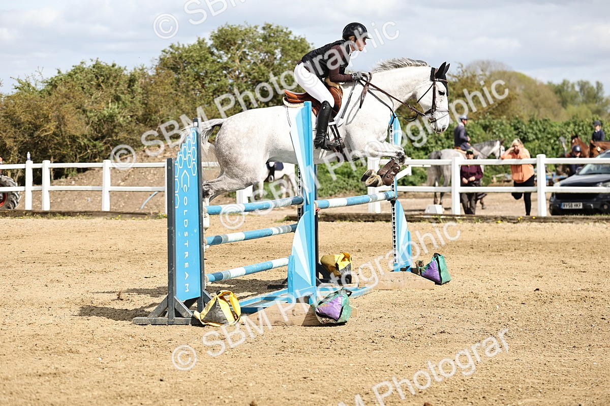 SBM_001200 - Class 4 - Senior Newcomers - 1.10m