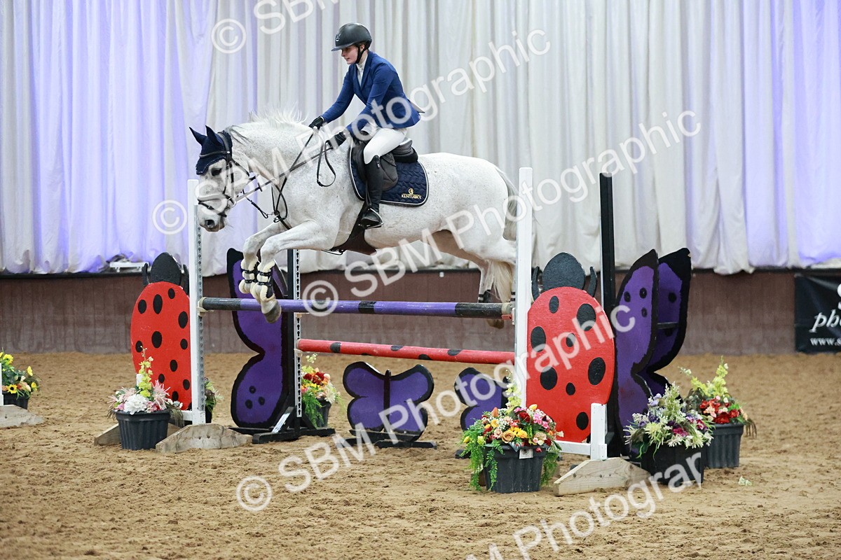 SBM_004561 - Class 17 - Senior Newcomers - 1.10m