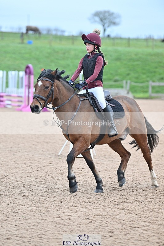 231217A-102947-00132 - 70cm