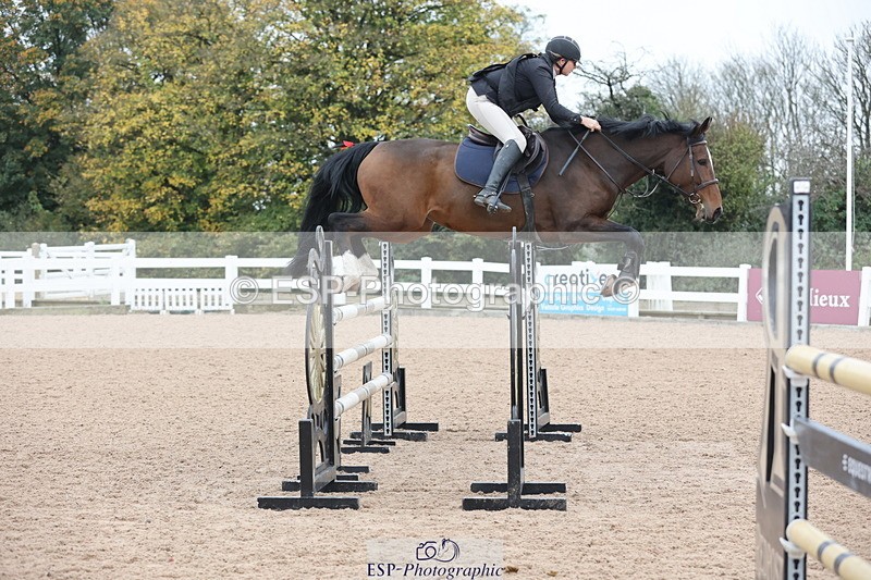 241101A-114222-01466 - FRI Cls 5 Newcomers and 1.10m Open